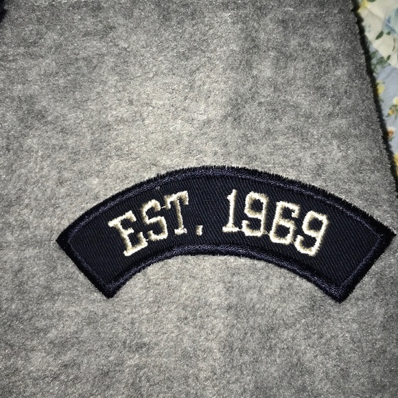 GAP Spellout - Picture 5 of 7